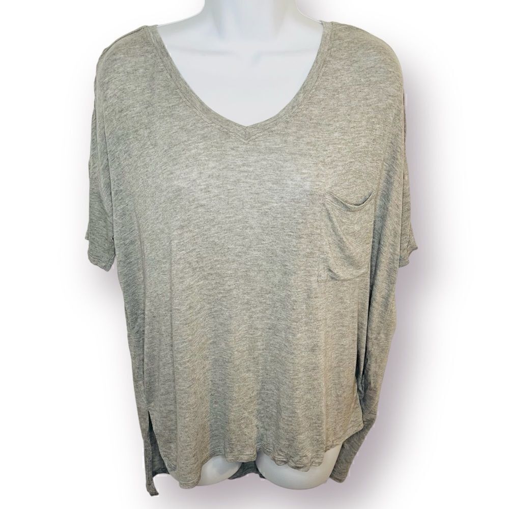 Abound Boxy High Low Hem Oversized Pocket V-Neck Tshirt Heather Gray M